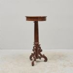 1562 8016 PEDESTAL TABLE